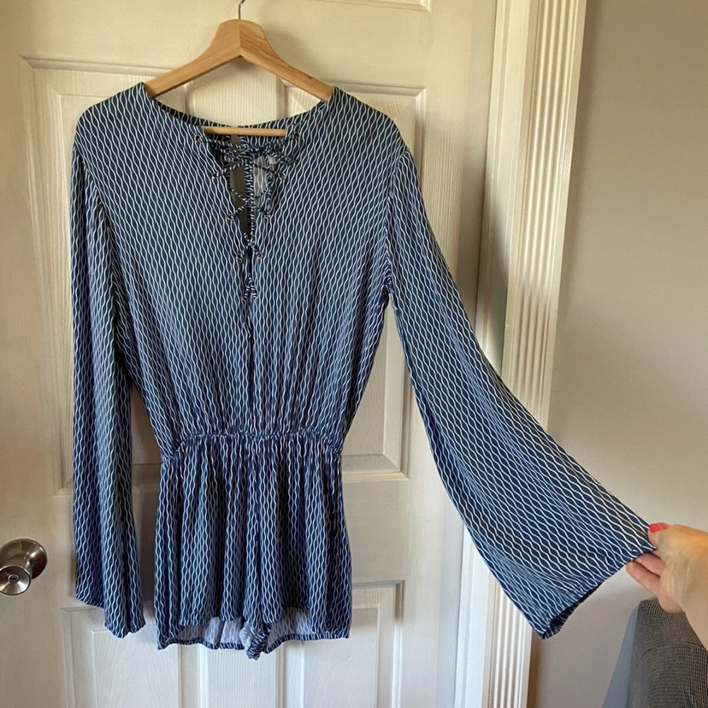 Faithfull the Brand Blue Runyon Blue and White Patterned Romer Sz S - Like New!